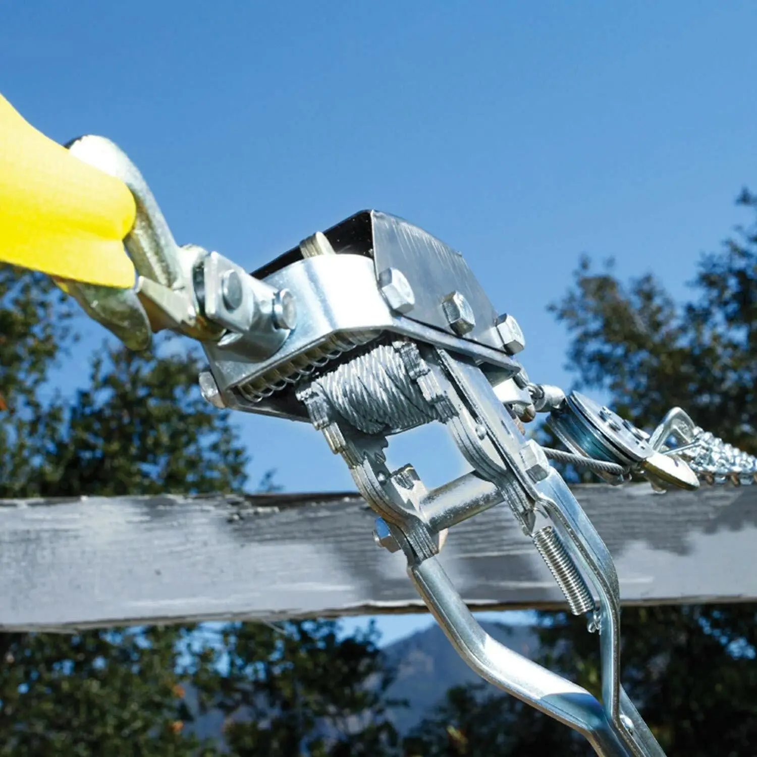 TORIN Come Along Winch Tool with Dual Gears, Hand Winch Cable, Automotive Hoist Winch Puller Recovery Gear - Image 12